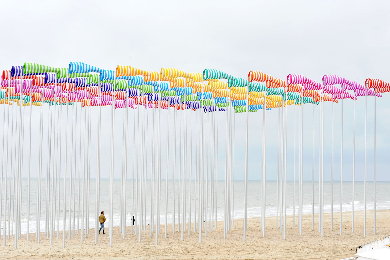 Daniel Buren, Le Vent Souffle où il Veut (The Wind Blows Wherever It Pleases), 2009, Mixed media, dimensions variable 